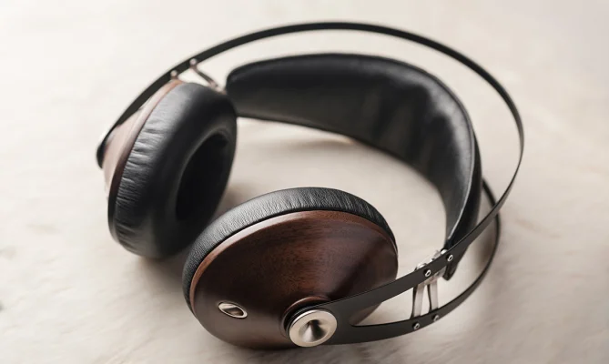 Meze Classics 99 Hoofdtelefoon