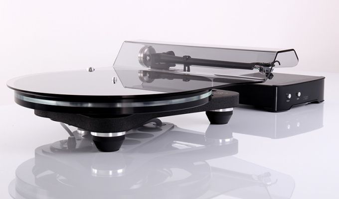 Rega Planar 8 draaitafel