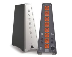 Shunyata Everest 8000 power distribution